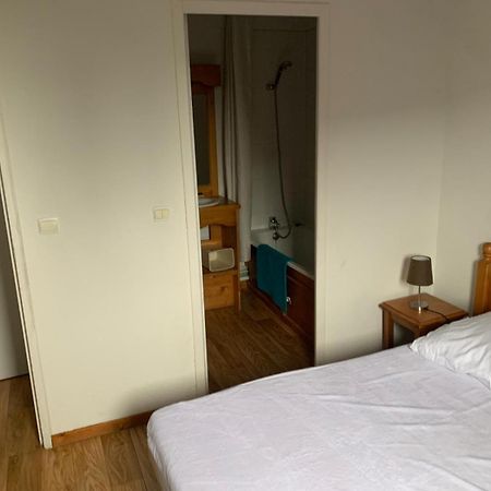 Appartement Dans Residence Bois De La Reine, Besse Et Saint Anastaise Екстер'єр фото